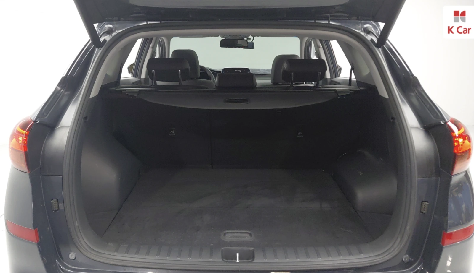 Hyundai Tucson 1.6 TURBO / ОБДУХВАНЕ / ПОДГРЕВИ / ДИСТРОНИК / 360, снимка 13 - Автомобили и джипове - 53930156