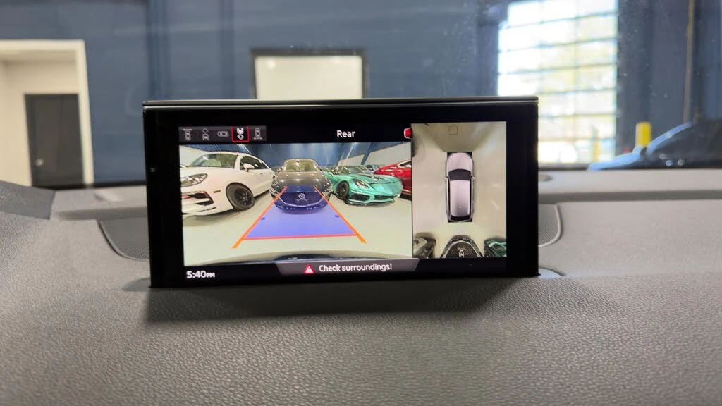 Audi Q7 quattro* Technik* АвтоКредит* (ЦЕНА ДО БГ), снимка 12 - Автомобили и джипове - 54215311