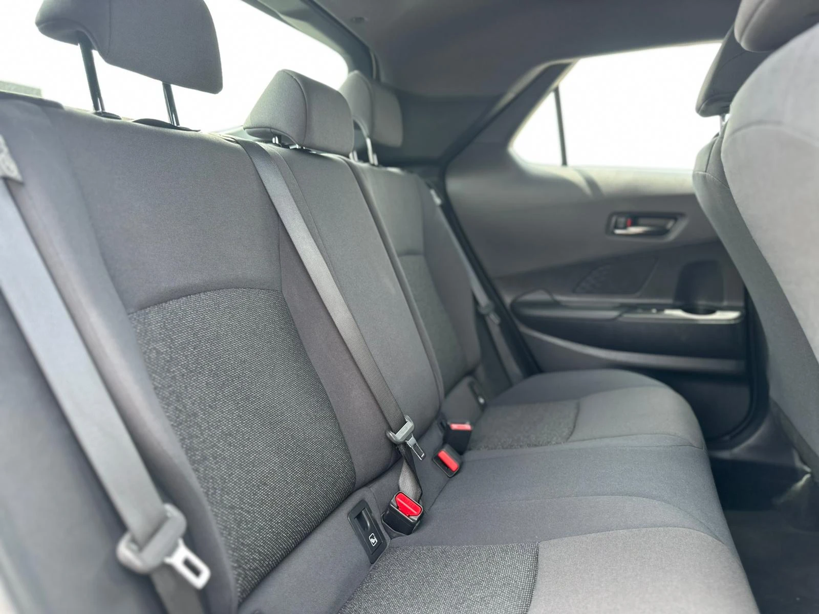 Toyota C-HR / HYBRID / 5000 KM / �������� / ��P /  | Mobile.bg � ����������� 11