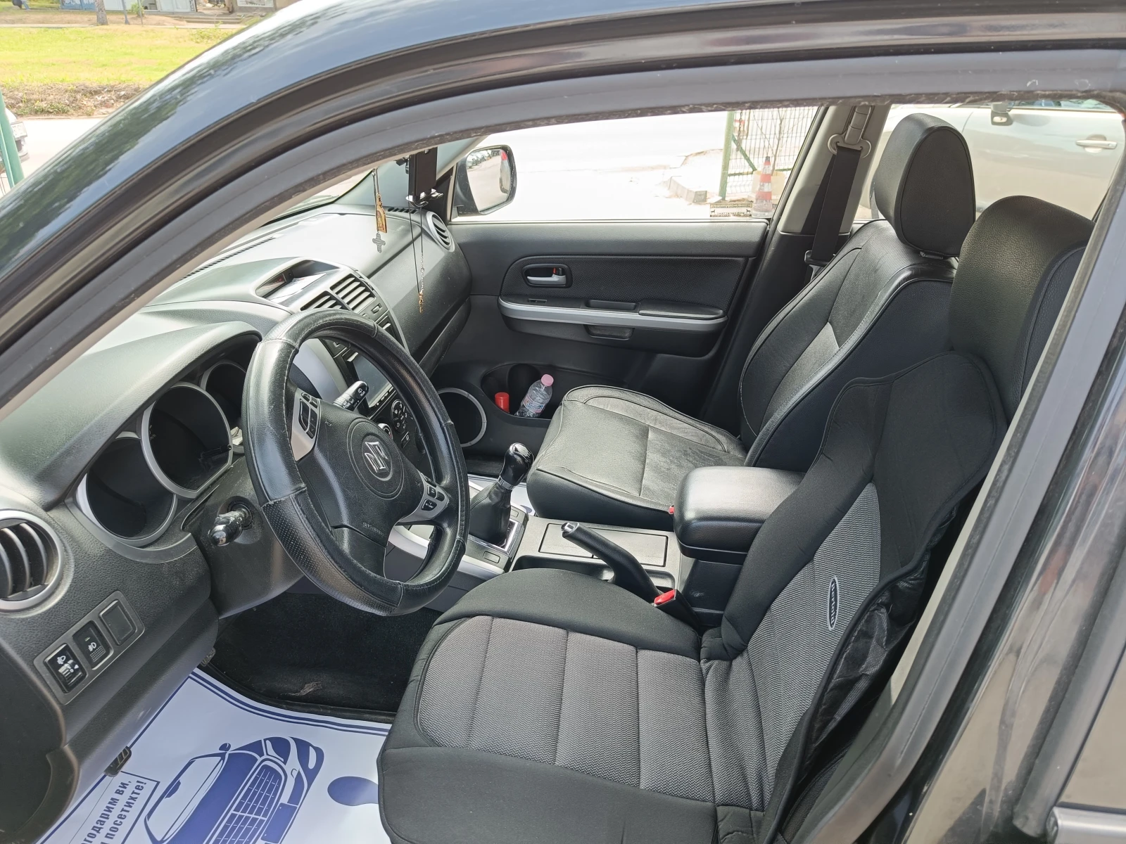 Suzuki Grand vitara 1.9 - 131, снимка 9 - Автомобили и джипове - 54619042