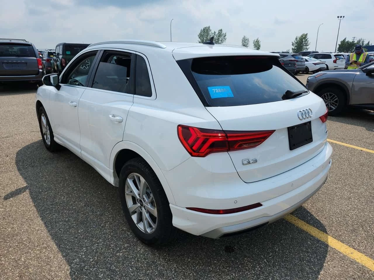 Audi Q3 * PROGRESSIV * CARFAX * ОПЦИЯ ЗА ФИНАНСИРАНЕ, снимка 4 - Автомобили и джипове - 55193304