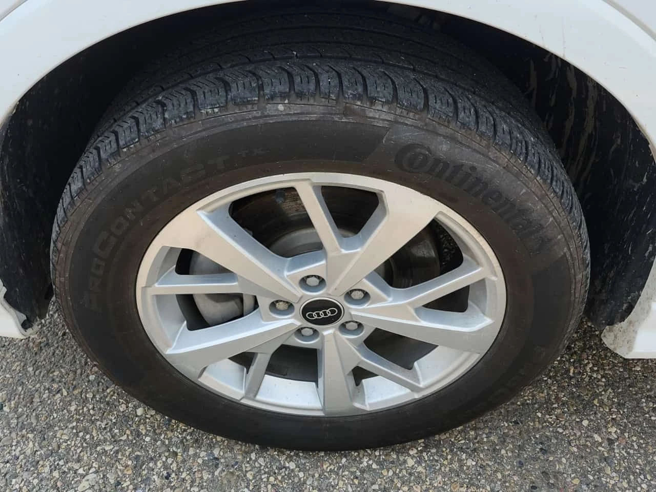 Audi Q3 * PROGRESSIV * CARFAX * ОПЦИЯ ЗА ФИНАНСИРАНЕ, снимка 6 - Автомобили и джипове - 55193304