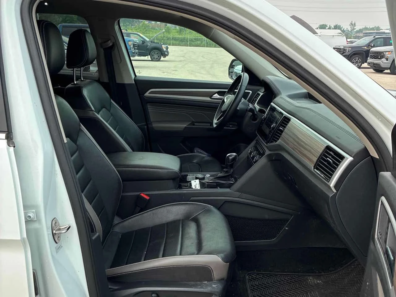 VW Atlas * Highline * CARFAX * ����� �� �����������  | Mobile.bg � ����������� 12