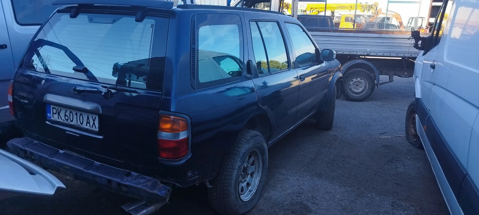 Nissan Pathfinder 3.3, снимка 7 - Автомобили и джипове - 55674125