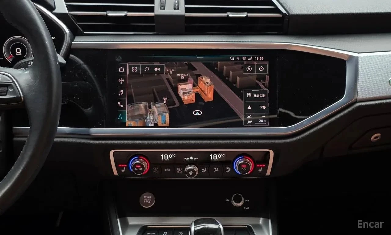 Audi Q3, снимка 14 - Автомобили и джипове - 56731828