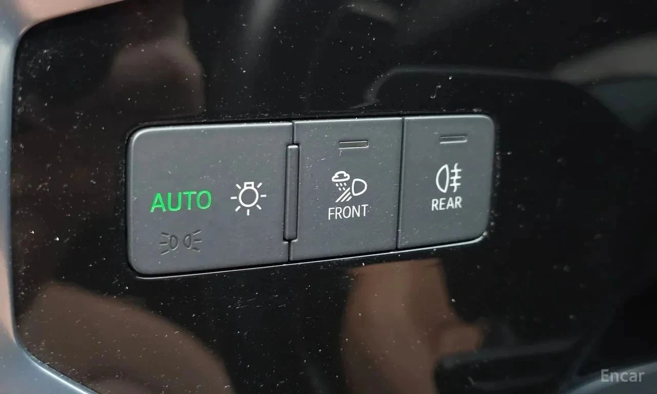 Audi Q3, снимка 13 - Автомобили и джипове - 56731828