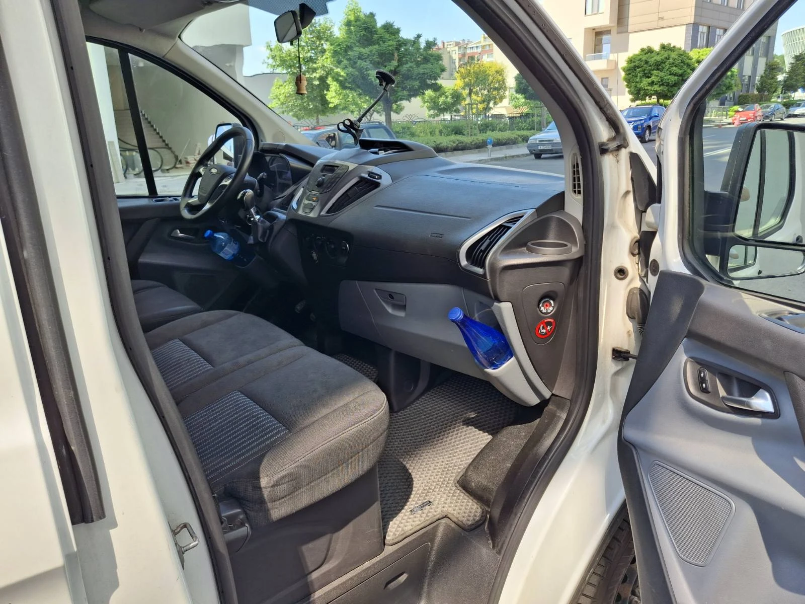 Ford Transit Custom, снимка 4 - Бусове и автобуси - 55109960