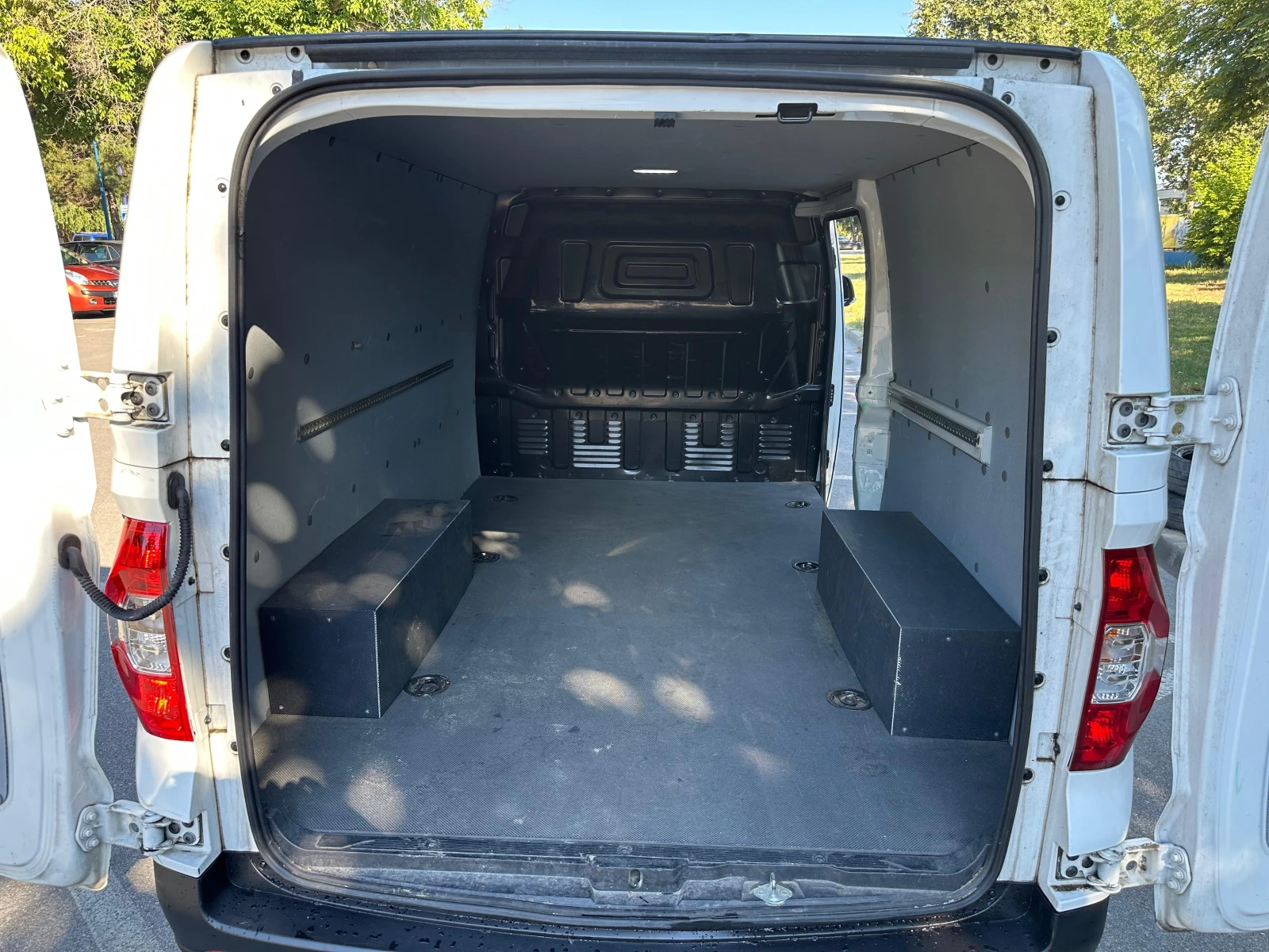 Maxus e3 Deliver 50km* AC/DC* 160��* ��������* 52kWh | Mobile.bg � ����������� 14