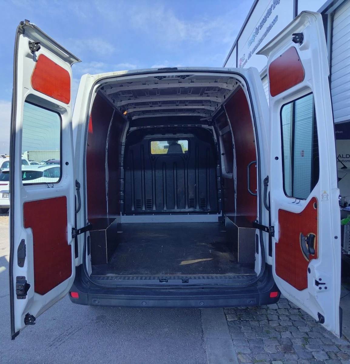 Renault Master 2.3dCi/150�.�./L2H2/Start&Stop | Mobile.bg � ����������� 16