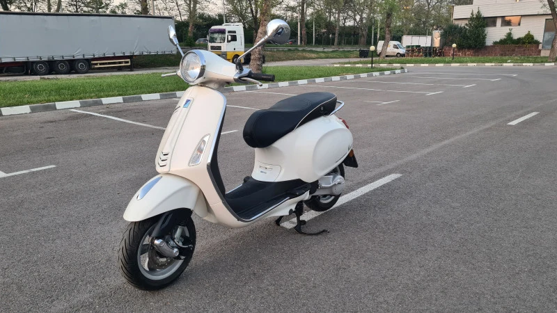 Vespa Primavera 50 2T, снимка 1 - Мотоциклети и мототехника - 47503641