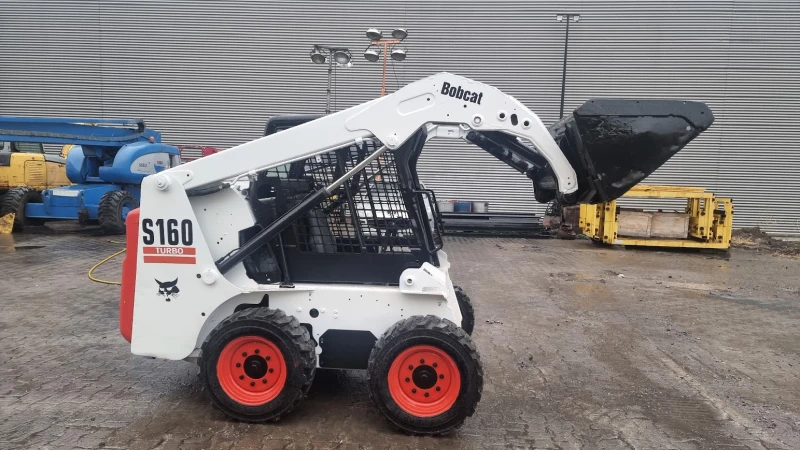 Мини челни товарачи Bobcat S160, снимка 2 - Индустриална техника - 47757477