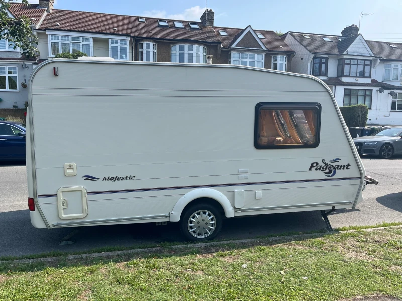 Каравана Bailey Majestic , снимка 5 - Каравани и кемпери - 52908660