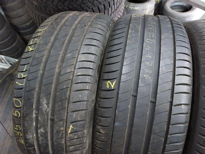 Гуми Летни 235/50R17, снимка 2 - Гуми и джанти - 37112579