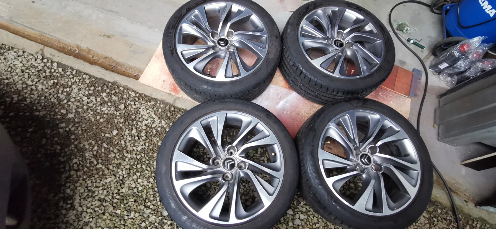 Гуми с джанти Goodyear 225/45R17