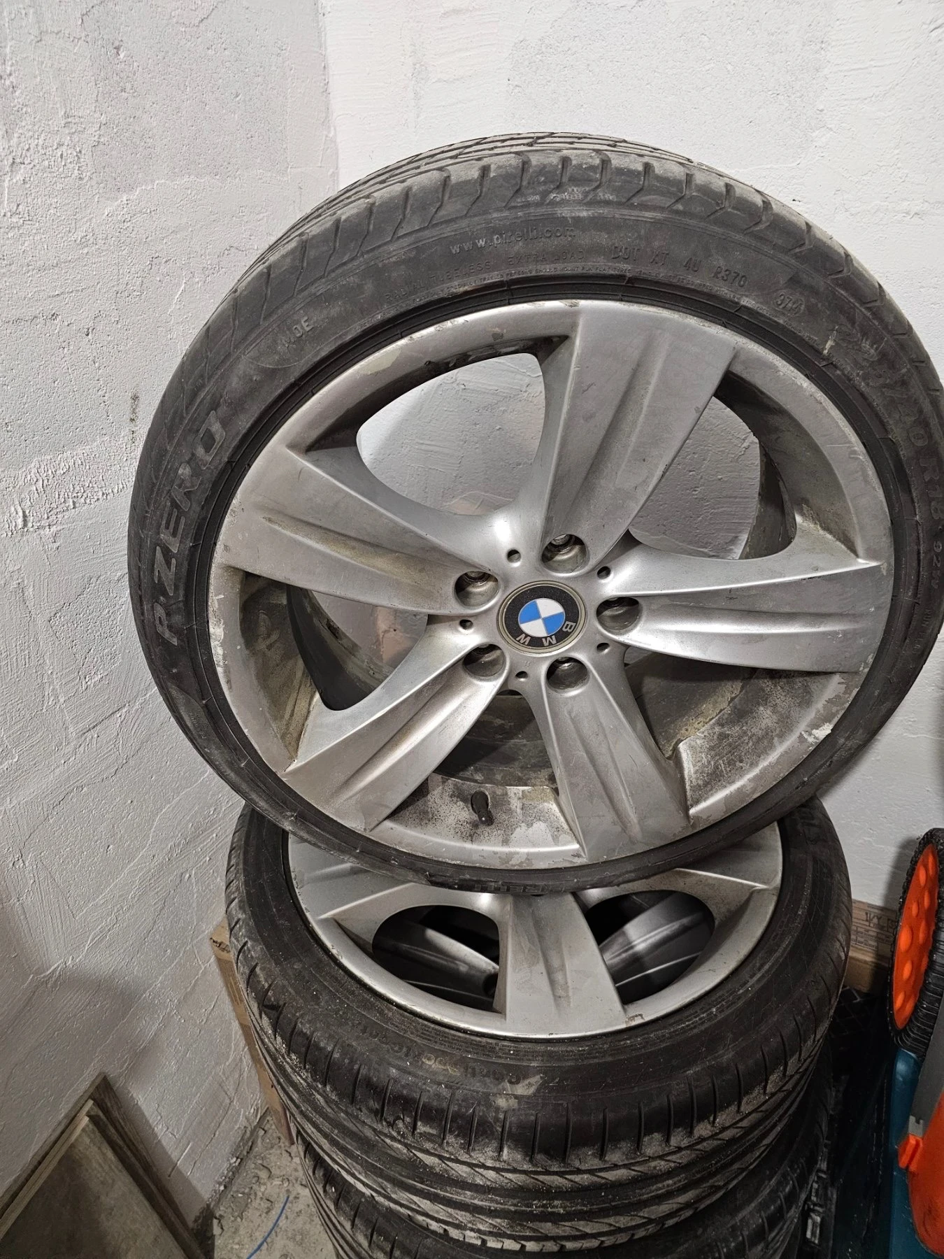 Гуми с джанти Pirelli 225/40R18