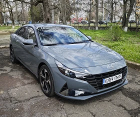 Hyundai Elantra 1.6, снимка 2