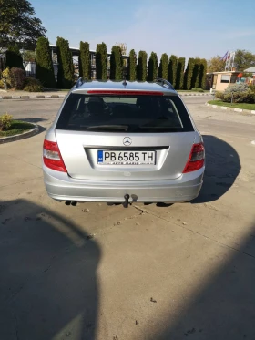 Mercedes-Benz C 200, снимка 4