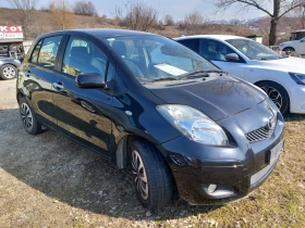 Toyota Yaris 1.0 vvt, снимка 7