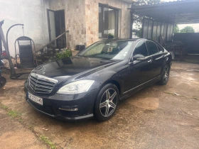 ������ Mercedes-Benz S 320