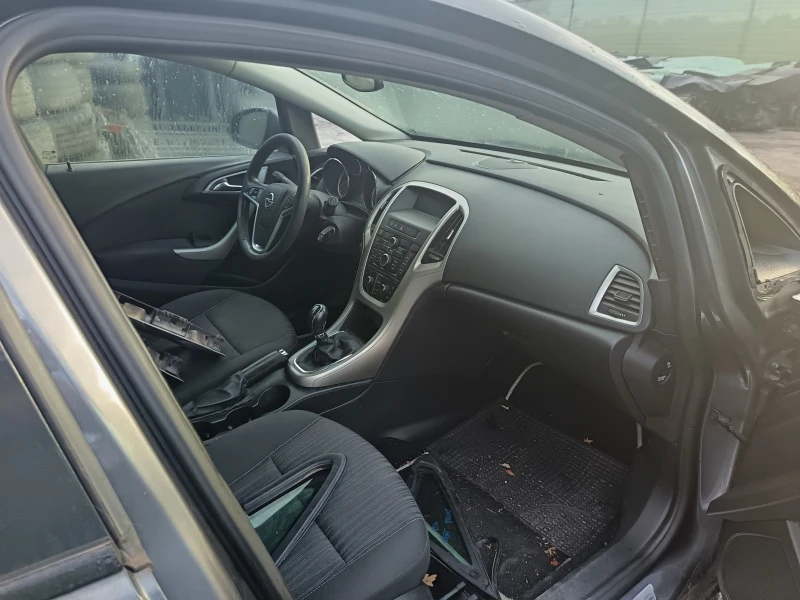 Opel Astra a17dtr, снимка 4 - Автомобили и джипове - 45853045