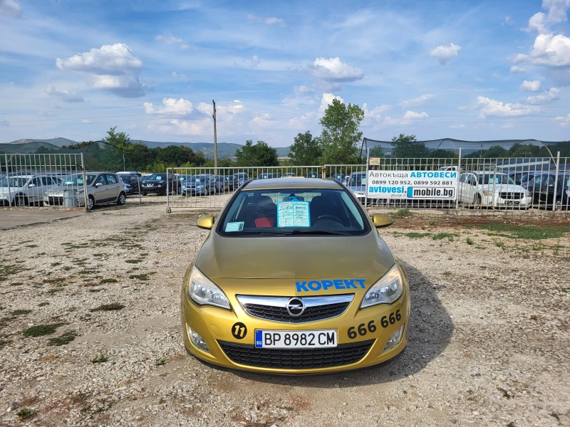 Opel Astra 1.4T-ГАЗ, снимка 8 - Автомобили и джипове - 47053254