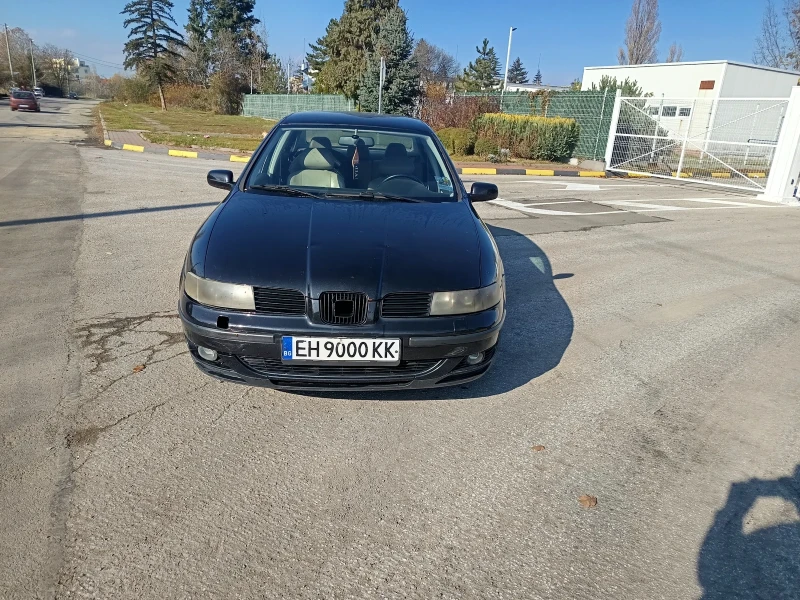 Seat Toledo 2.3 v5 170hp газов инжекцион, снимка 1 - Автомобили и джипове - 47999852