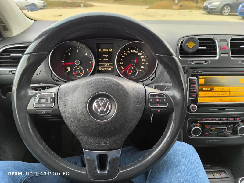 VW Golf 1.6TDI HIGHLINE, снимка 12 - Автомобили и джипове - 48326911