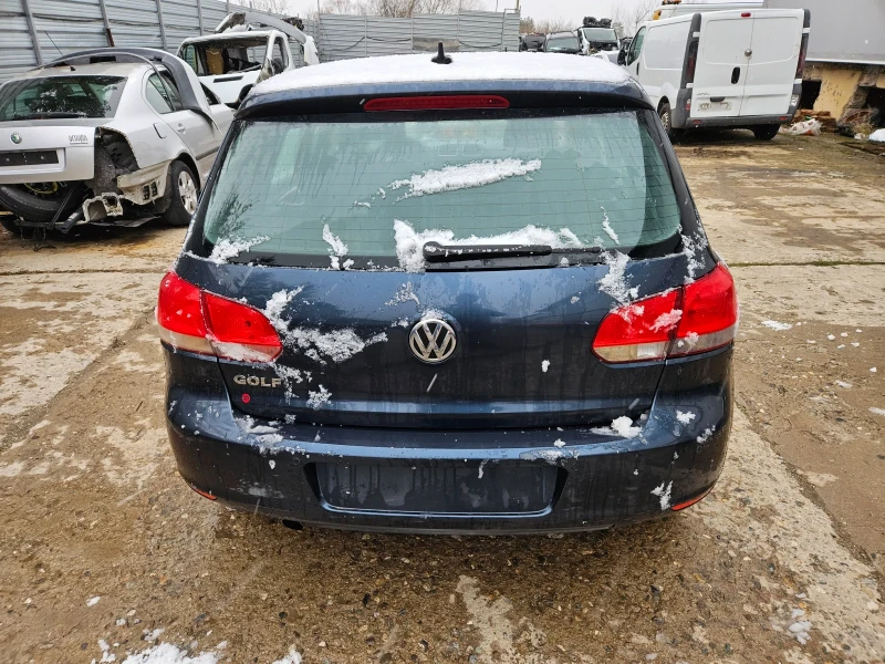 VW Golf 1.6dizel -105ks-2010god - EURO5B!!, снимка 6 - Автомобили и джипове - 48432177