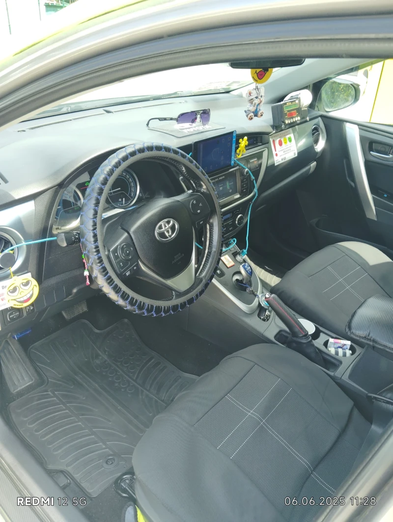 Toyota Auris  1.8 SW Hybrid   * * ГАРАНЦИЯ * * , снимка 7 - Автомобили и джипове - 50573979