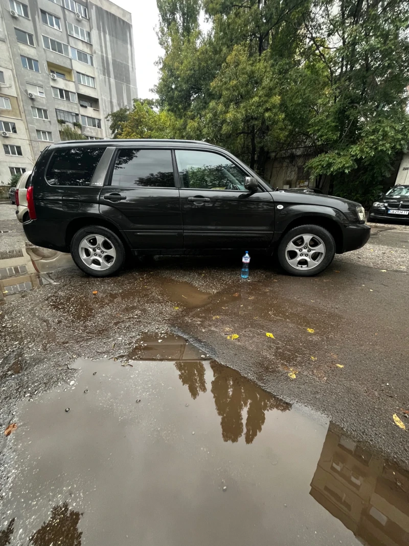 Subaru Forester 2.0 Turbo, снимка 3 - Автомобили и джипове - 52007686