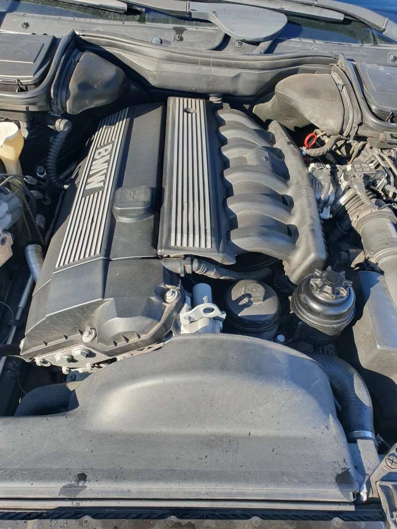 BMW 520, снимка 5 - Автомобили и джипове - 52802531