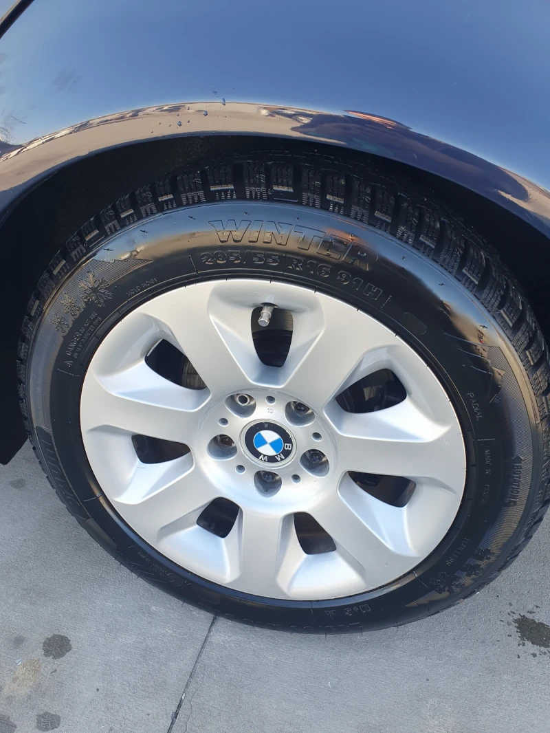 BMW 520, снимка 12 - Автомобили и джипове - 52802531