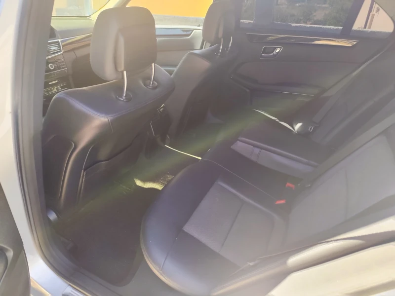 Mercedes-Benz E 350, снимка 8 - Автомобили и джипове - 52900479