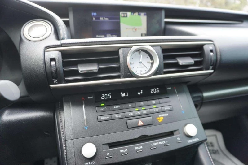 Lexus RC * 350 * CARFAX * ЦЕНА ДО БГ, снимка 14 - Автомобили и джипове - 53062741