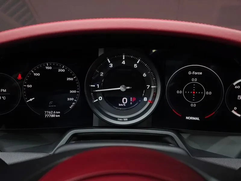 Porsche 911 992 S, снимка 15 - Автомобили и джипове - 55117139
