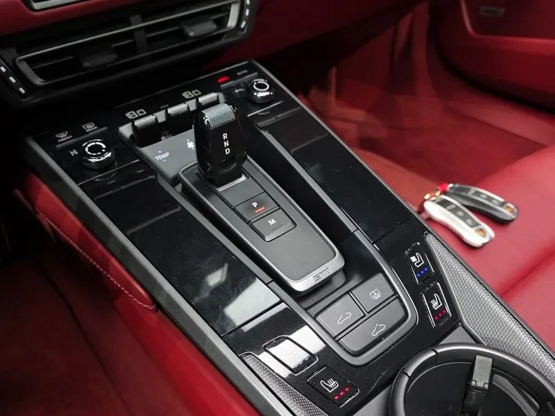 Porsche 911 992 S, снимка 11 - Автомобили и джипове - 55117139