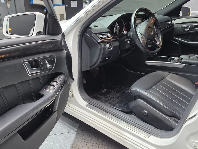 Mercedes-Benz E 220 E220 Bluetec Avantgarde| 170к.с., снимка 10 - Автомобили и джипове - 55843384