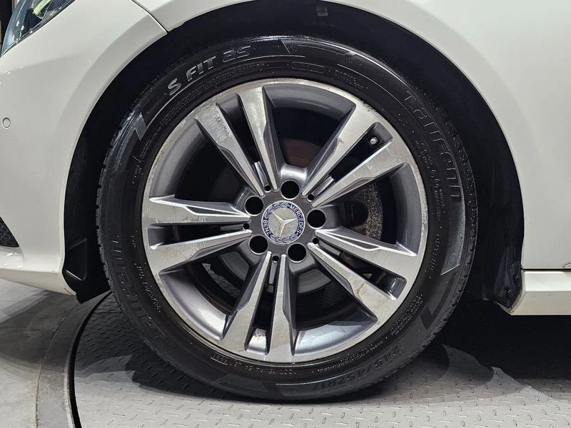 Mercedes-Benz E 220 E220 Bluetec Avantgarde| 170к.с., снимка 5 - Автомобили и джипове - 55843384