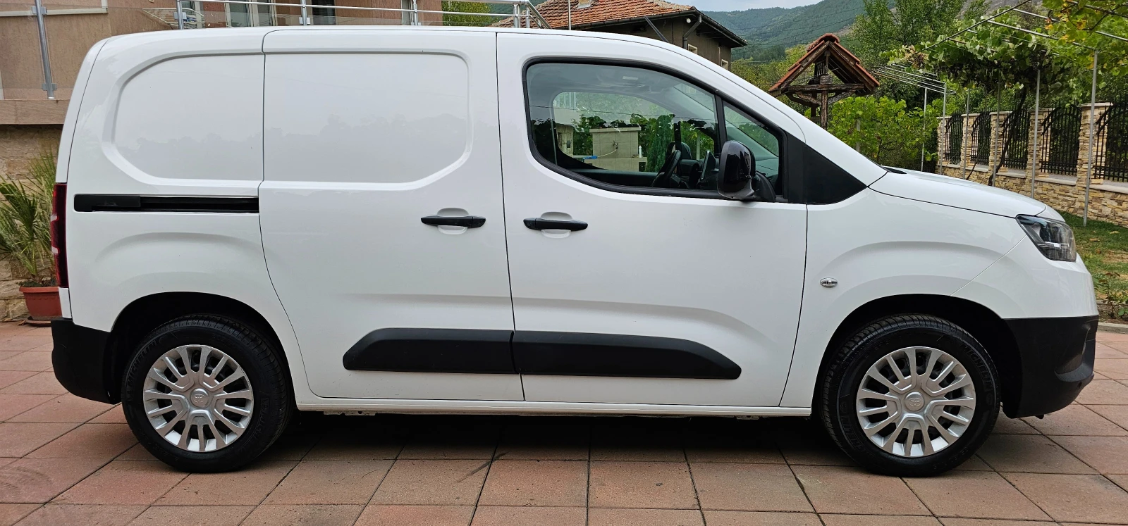 Toyota Proace City 1.5 D4D  - изображение 4