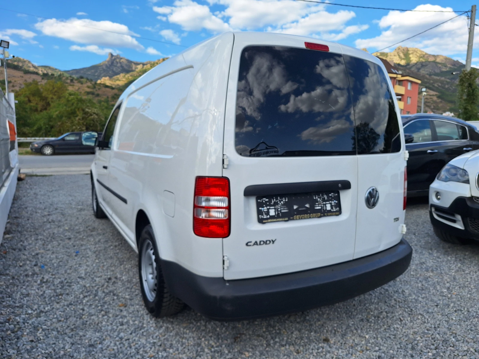 VW Caddy 1.6TDI MAXI - изображение 7