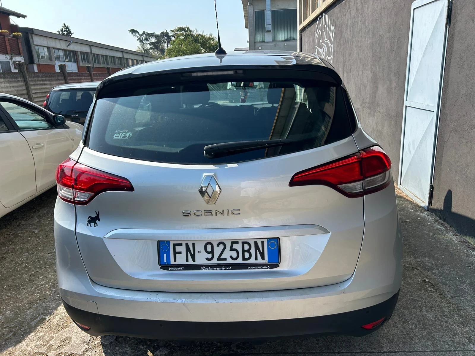 Renault Scenic 1.5DCi Automatic  - изображение 6