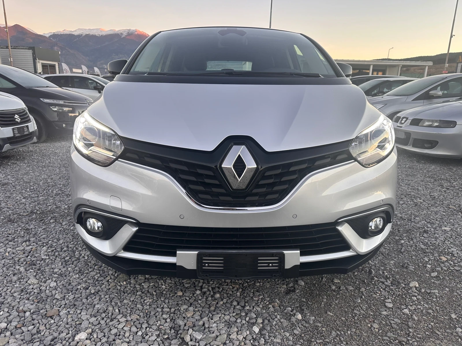 Renault Scenic 1.5DCi Automatic Euro6B - изображение 2