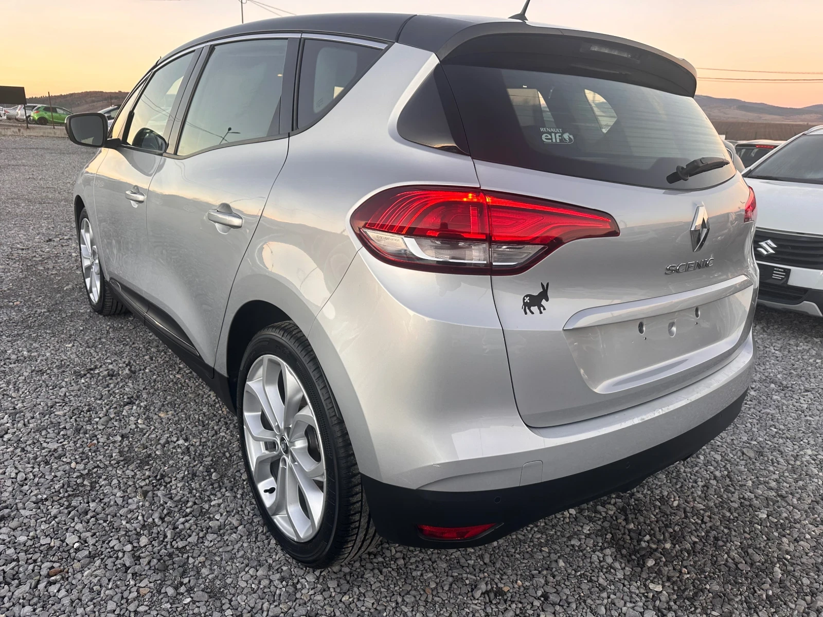 Renault Scenic 1.5DCi Automatic Euro6B - изображение 4