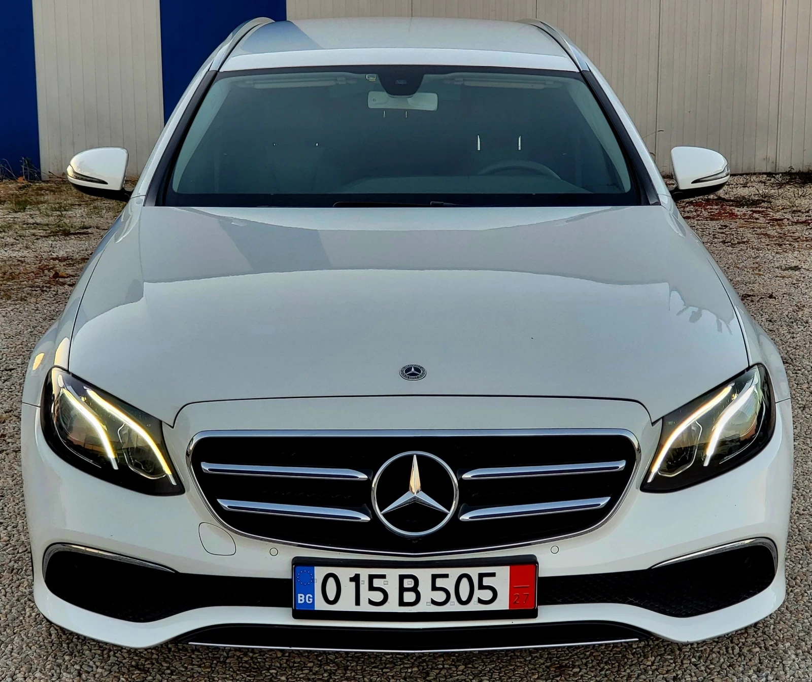 Mercedes-Benz E 220 D 4MATIC - изображение 3