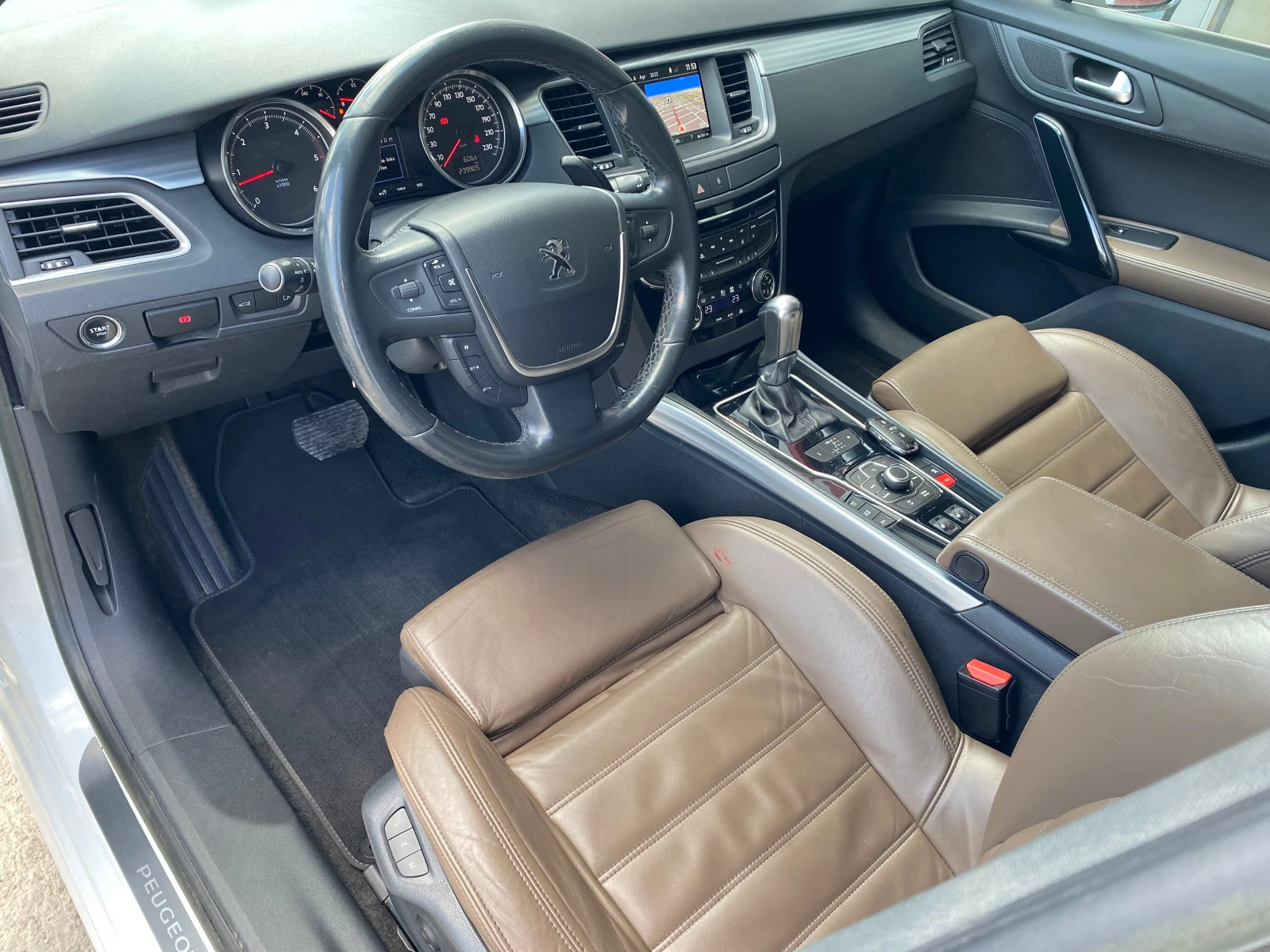 Peugeot 508 2.2GT HDI* ПОДГРЕВ* HEAD UP* KEYLESS* NAVI* ЕВРО 5 - изображение 9