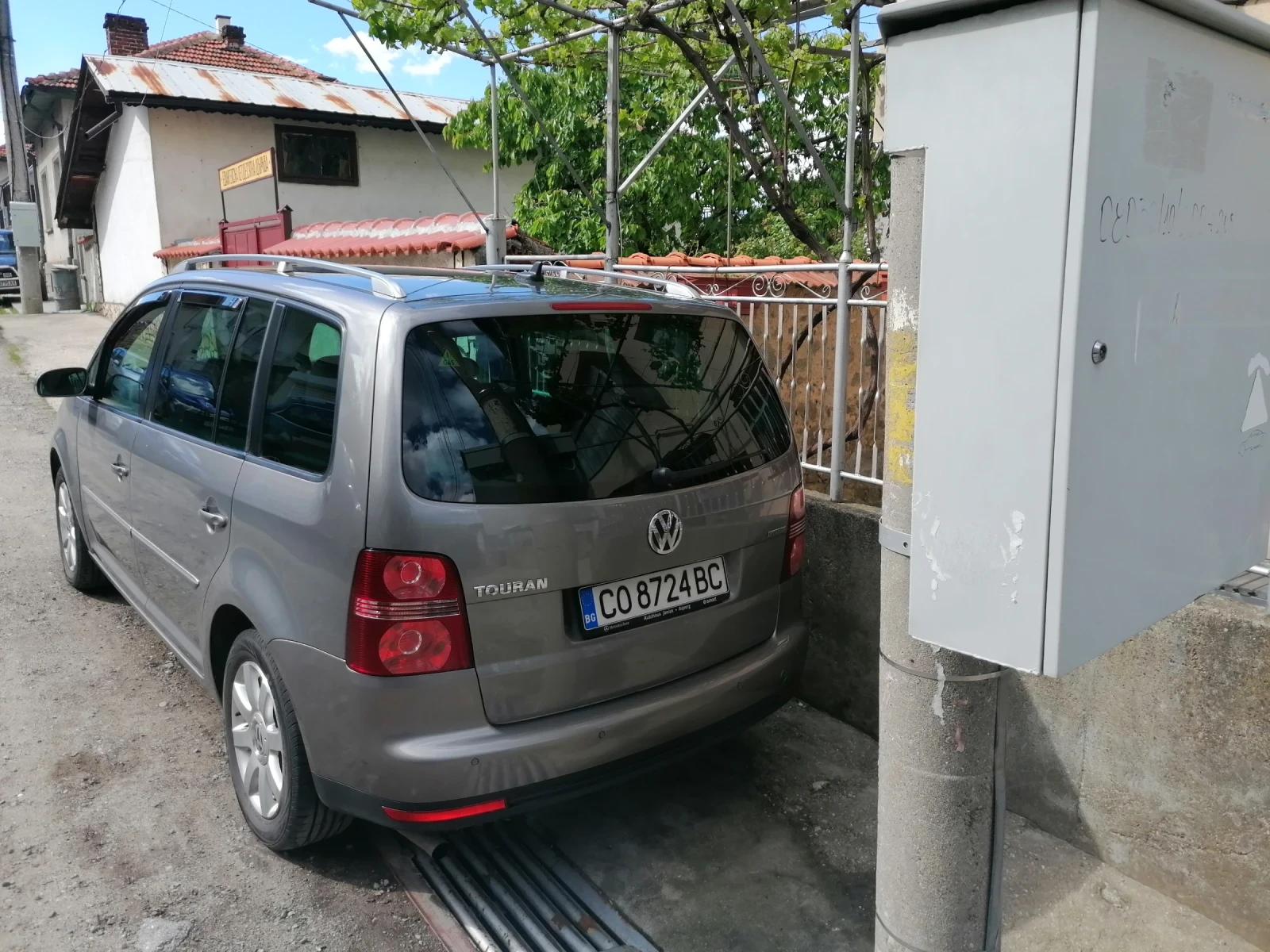 VW Touran  - изображение 3