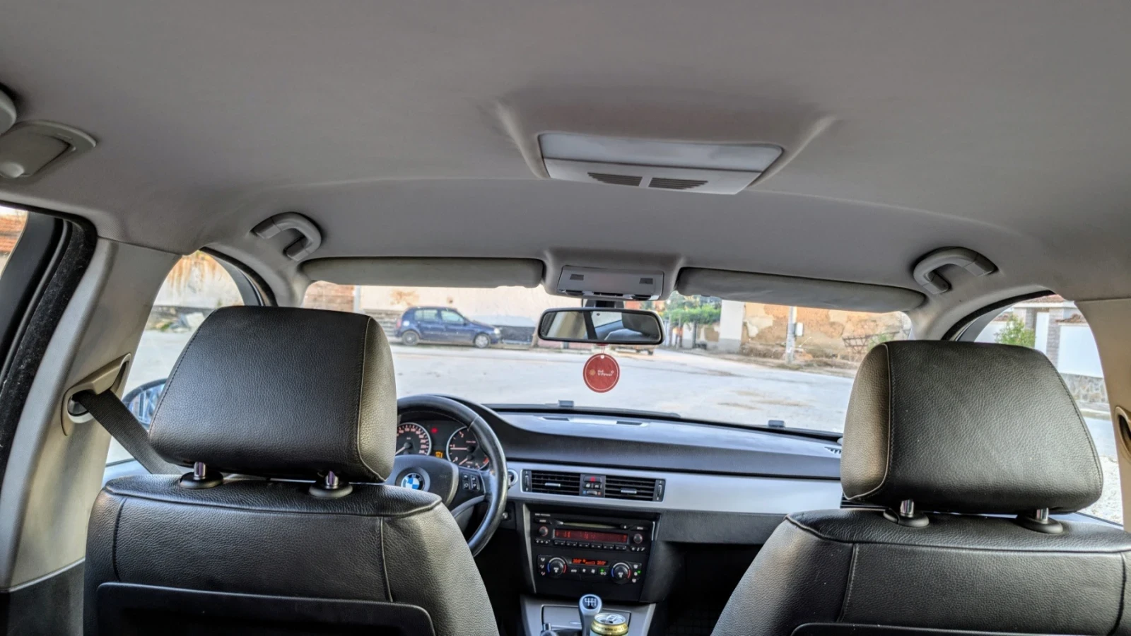 BMW 320  - изображение 7