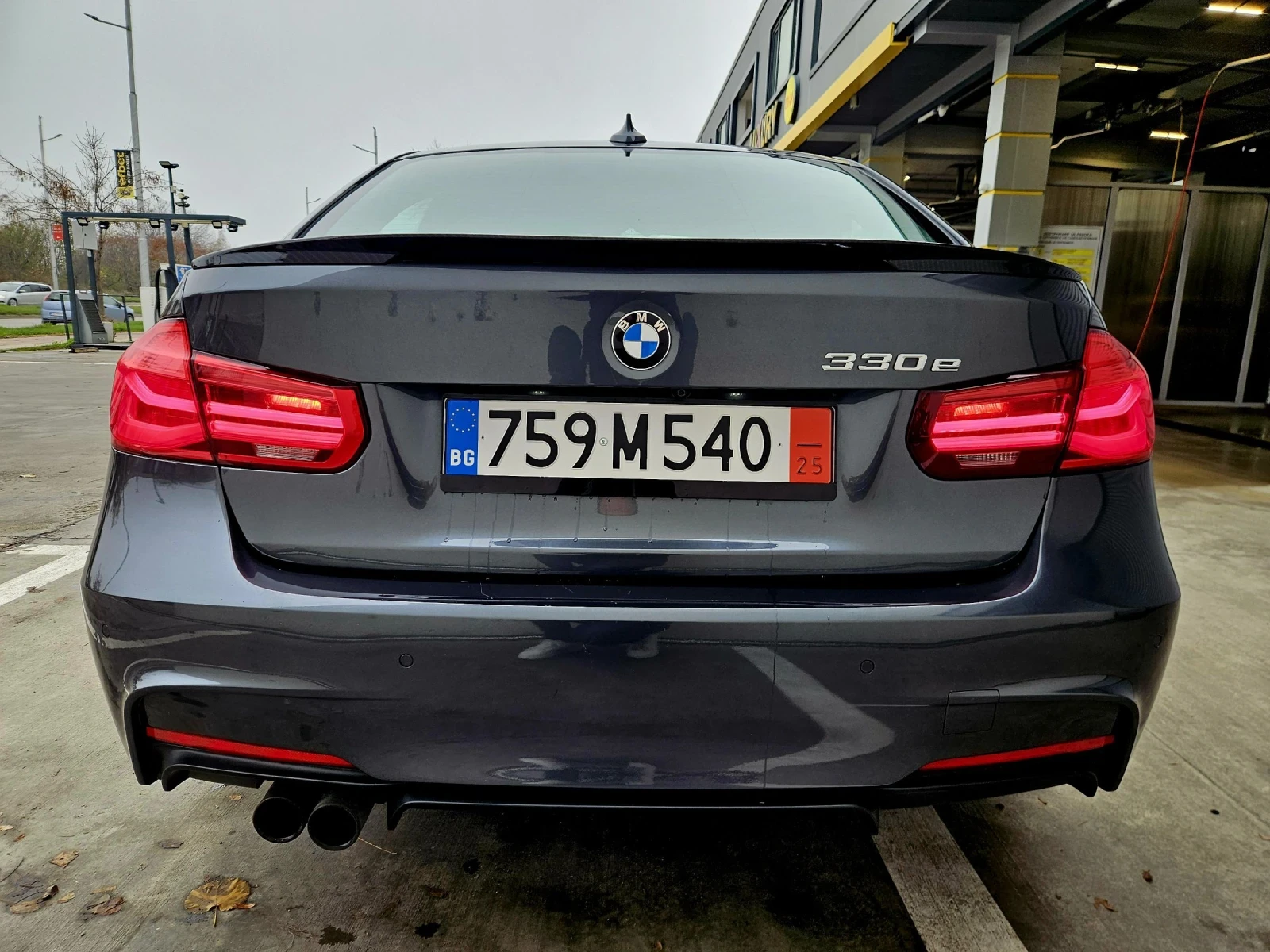 BMW 330 e M Performance - изображение 6
