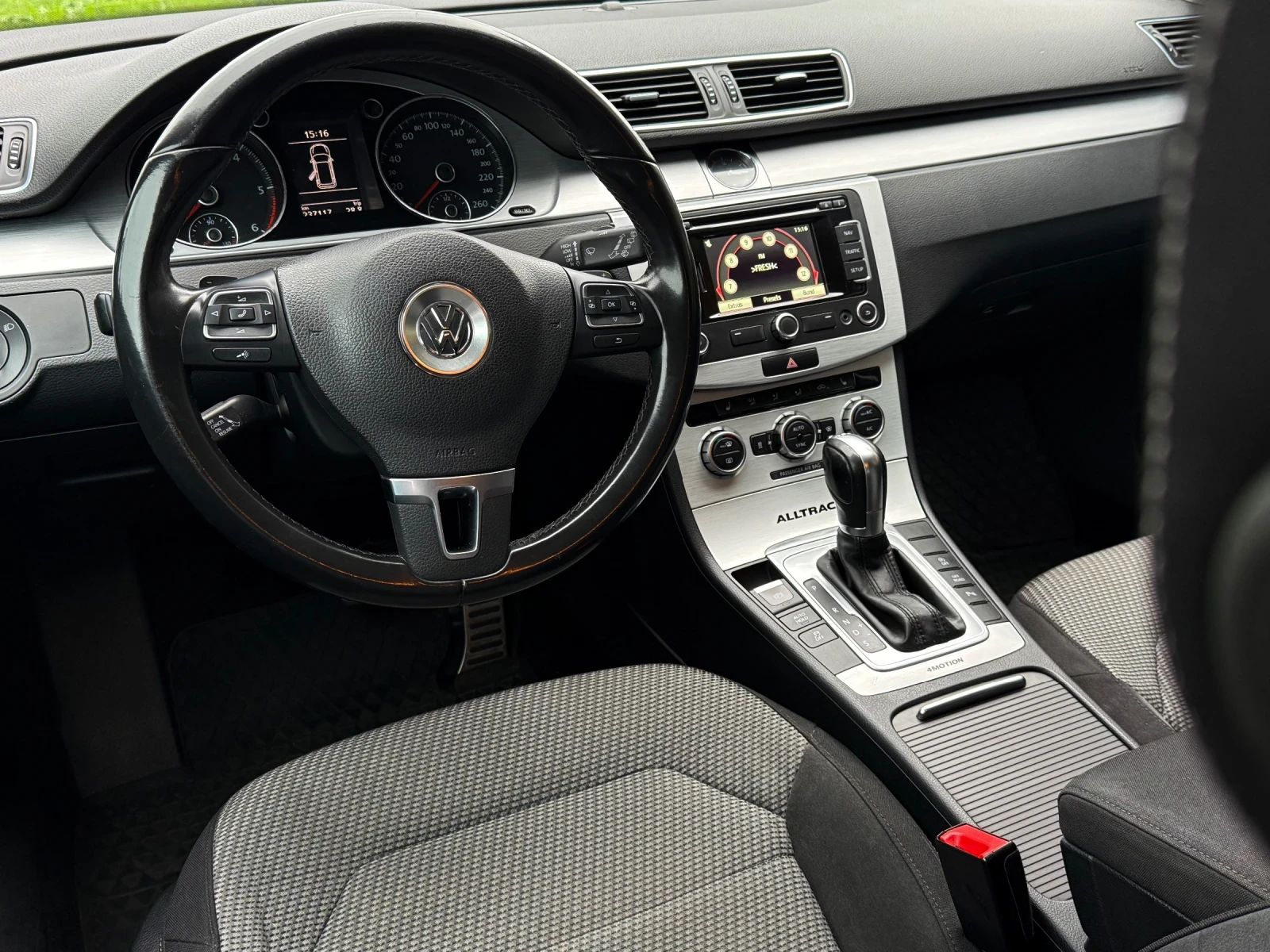 VW Passat ALLTRACK 4MOTION | Mobile.bg   12