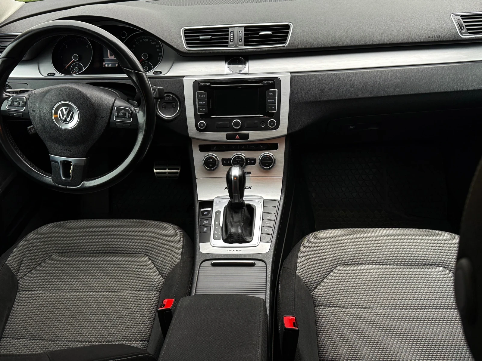 VW Passat ALLTRACK 4MOTION | Mobile.bg   14